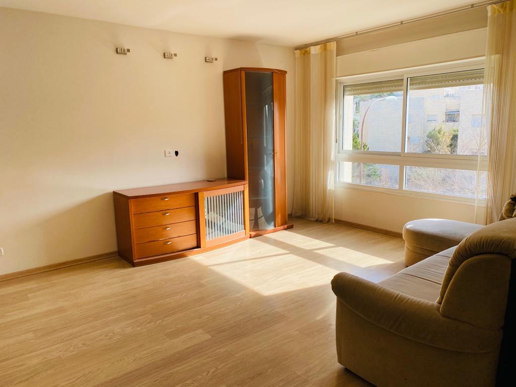 תמונה שסיפק מעלה המודעה