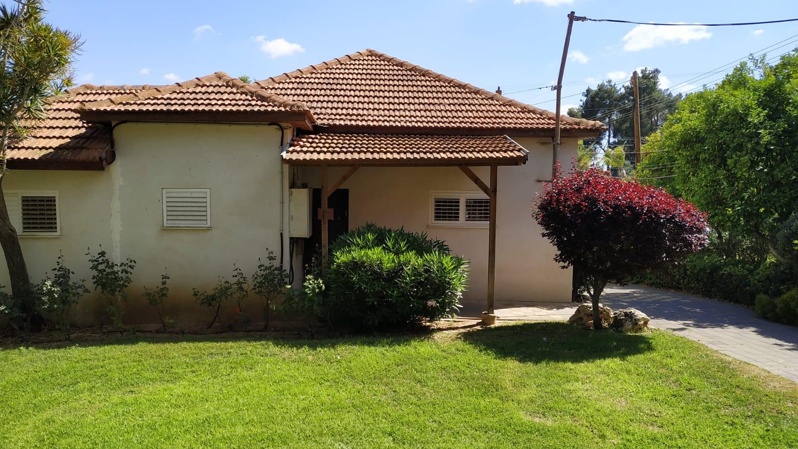 תמונה שסיפק מעלה המודעה