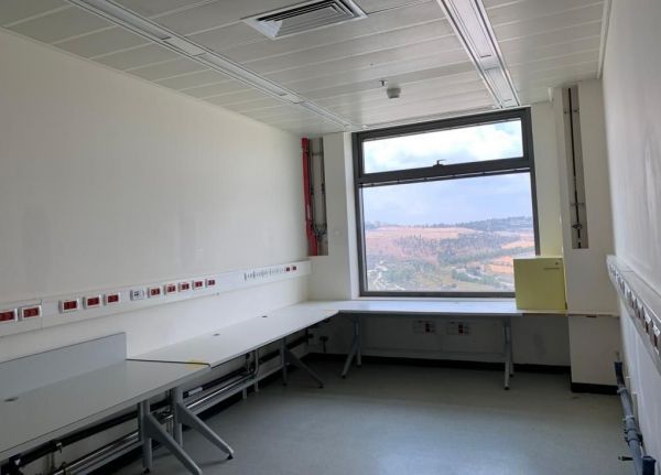 תמונה שסיפק מעלה המודעה