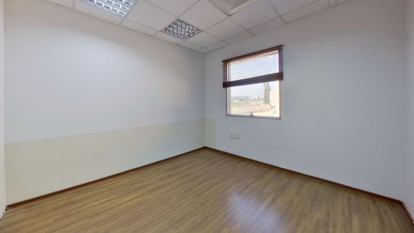 תמונה שסיפק מעלה המודעה