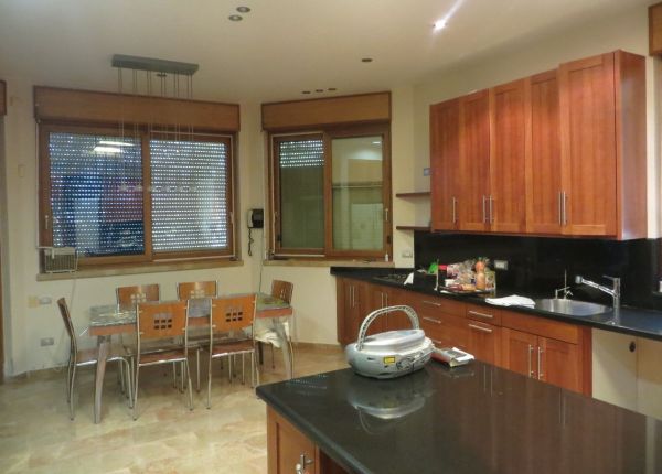 תמונה שסיפק מעלה המודעה