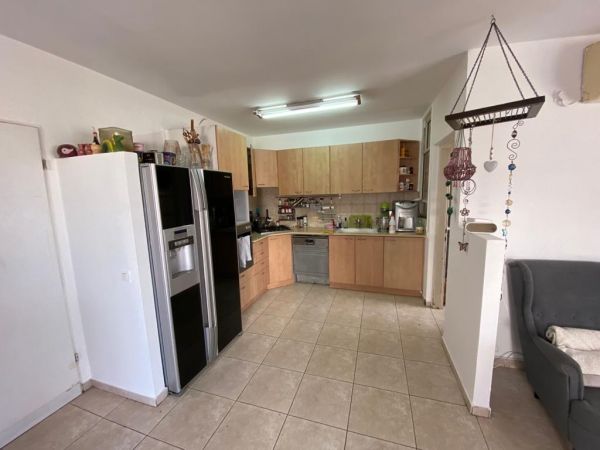 תמונה שסיפק מעלה המודעה